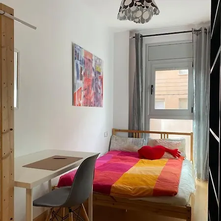 Oasis Familiar Apartamento Terrassa